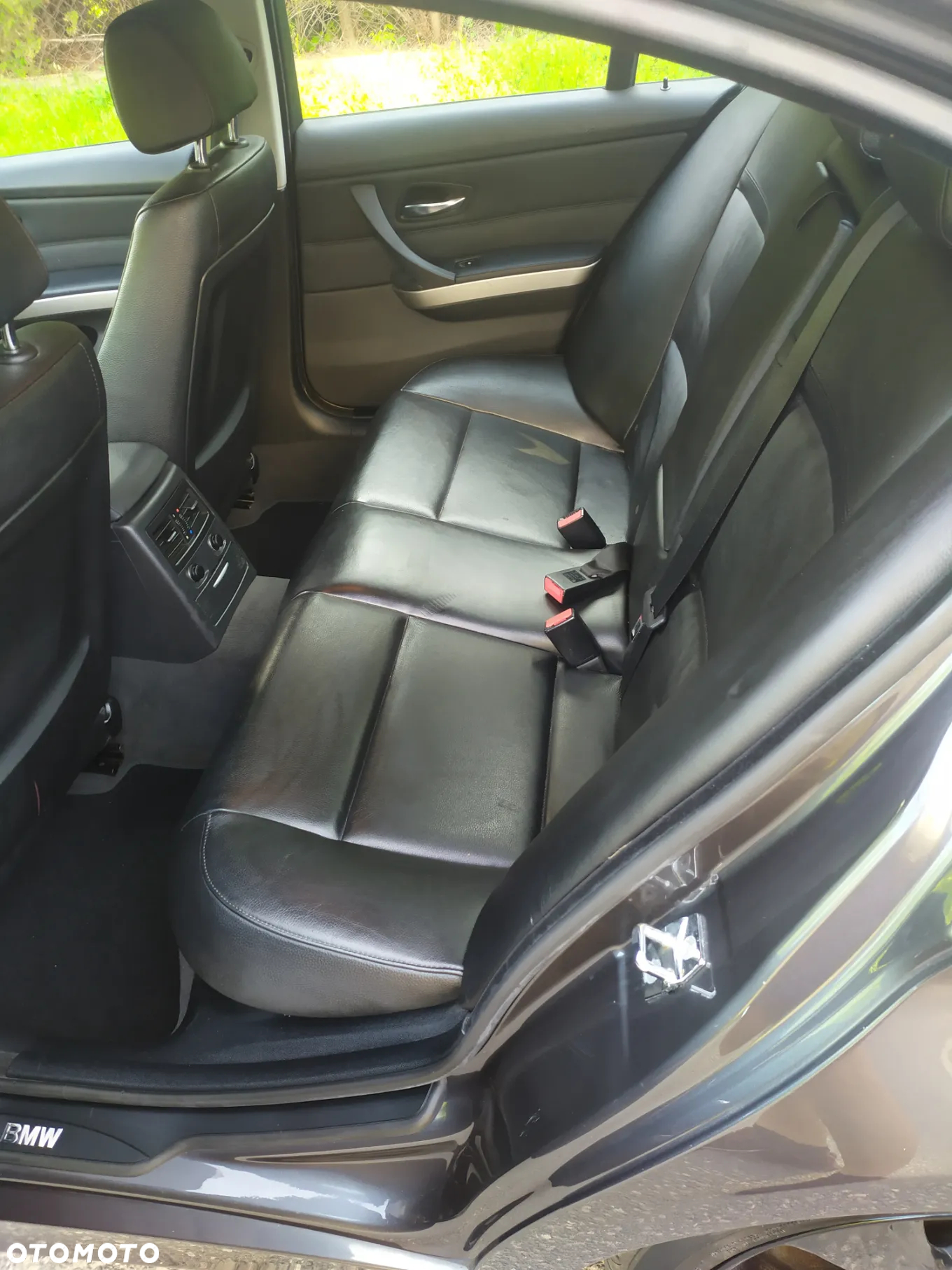 BMW Seria 3 320i - 14