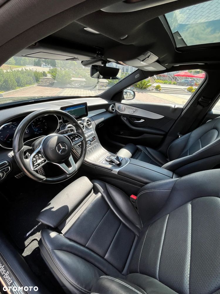Mercedes-Benz Klasa C 300 9G-TRONIC - 13