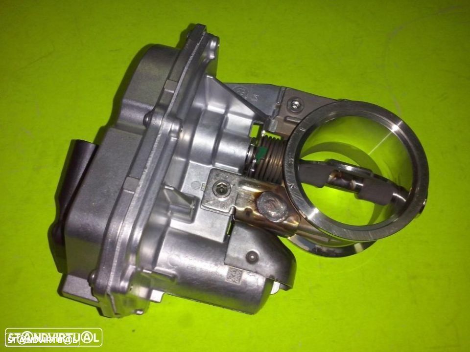 Válvula Mitsubishi Fuso Canter QC000417 - 1