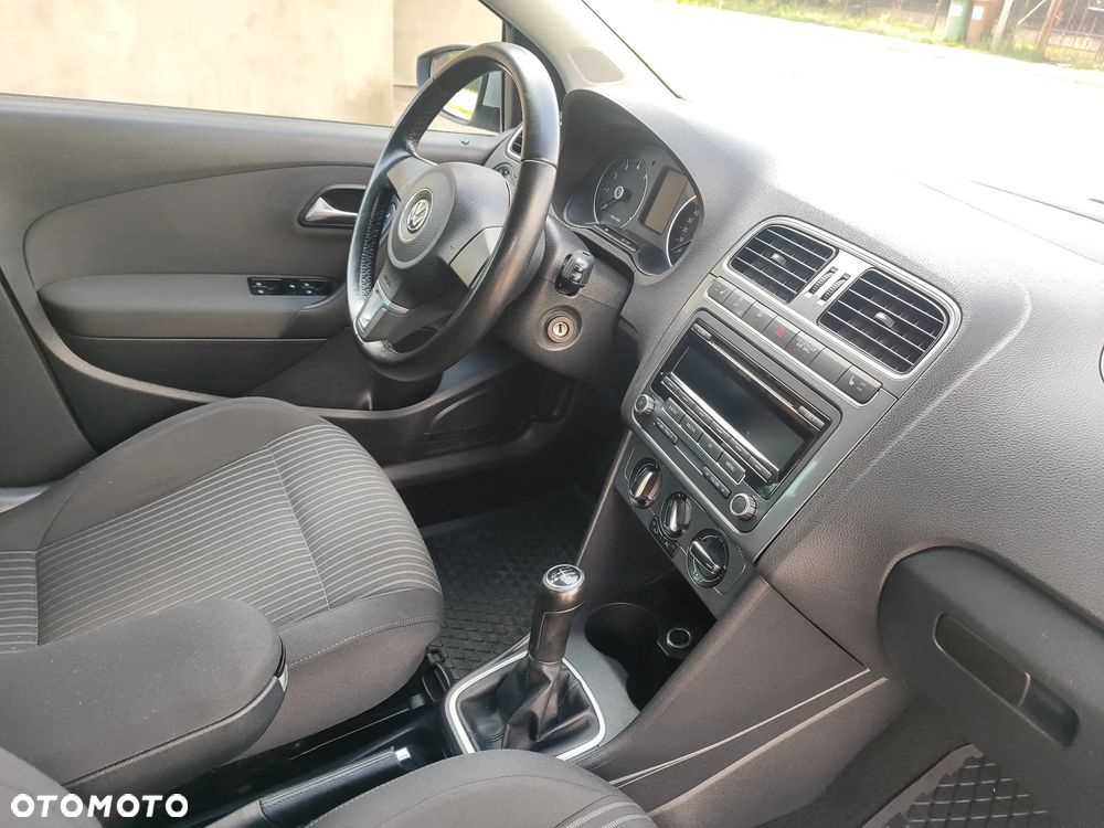 Volkswagen Polo - 26