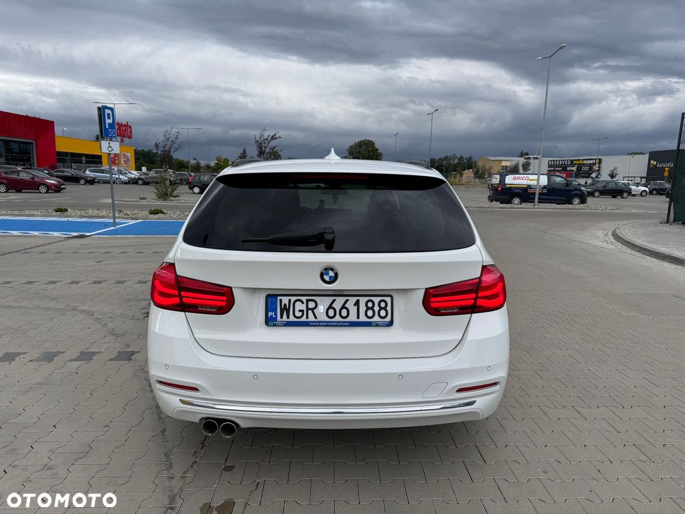 BMW Seria 3 320d Luxury Line - 6