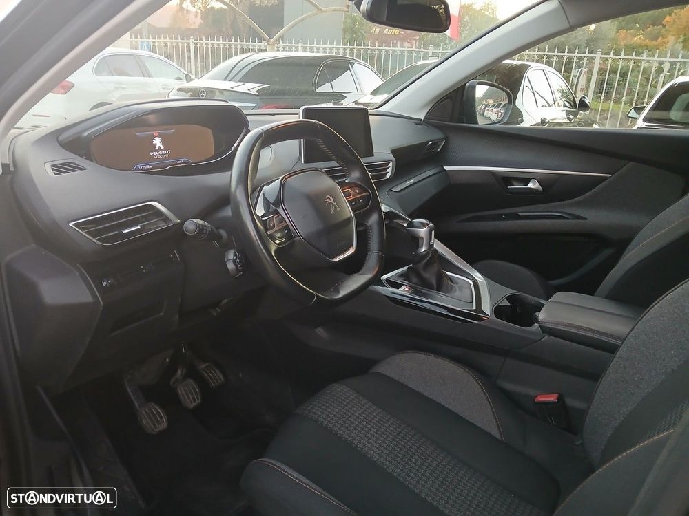 Peugeot 3008 1.5 BlueHDi Active - 17