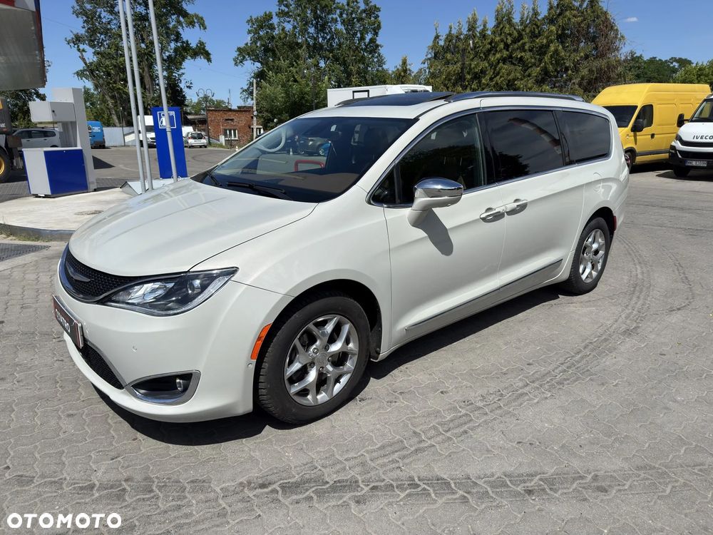 Chrysler Pacifica
