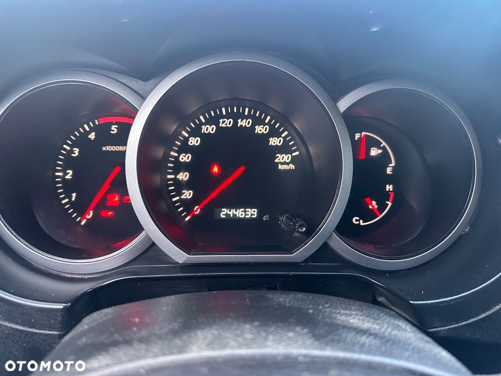 Suzuki Grand Vitara 1.9 DDiS - 8