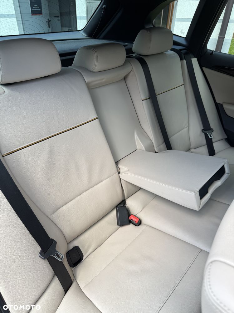 BMW X1 - 21