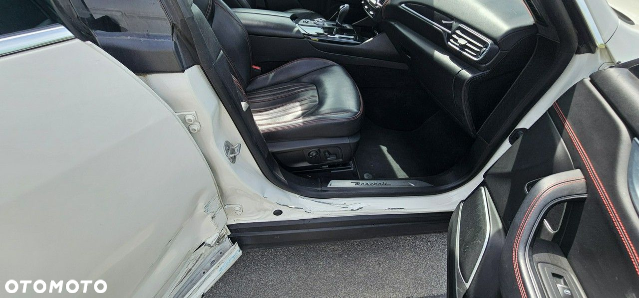 Maserati Levante - 13