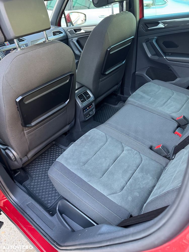 Volkswagen Tiguan - 10