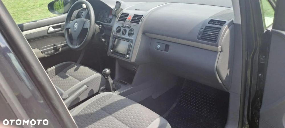 Volkswagen Touran 2.0 TDI DPF Life - 11