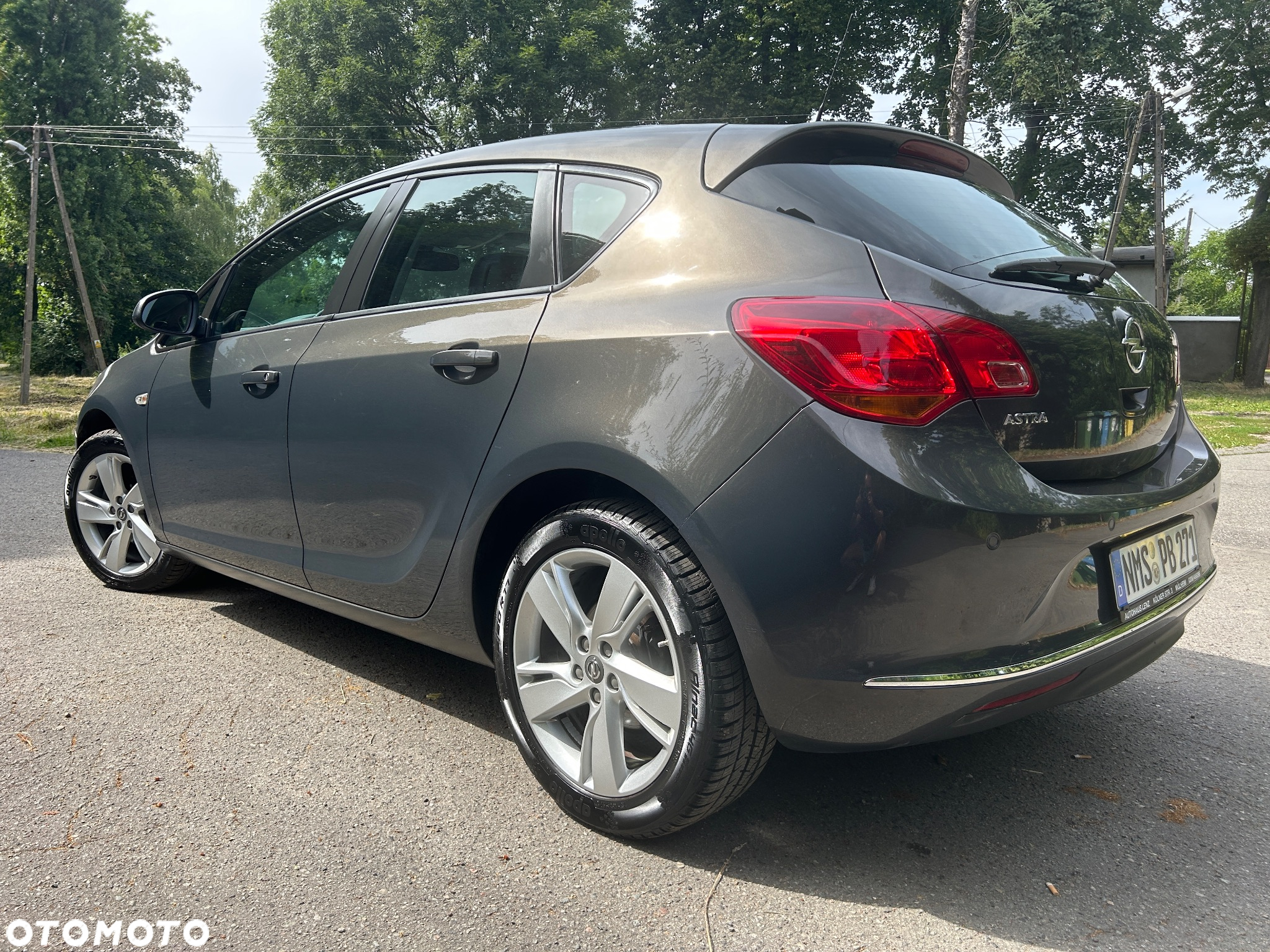 Opel Astra 1.6 Exklusiv - 10