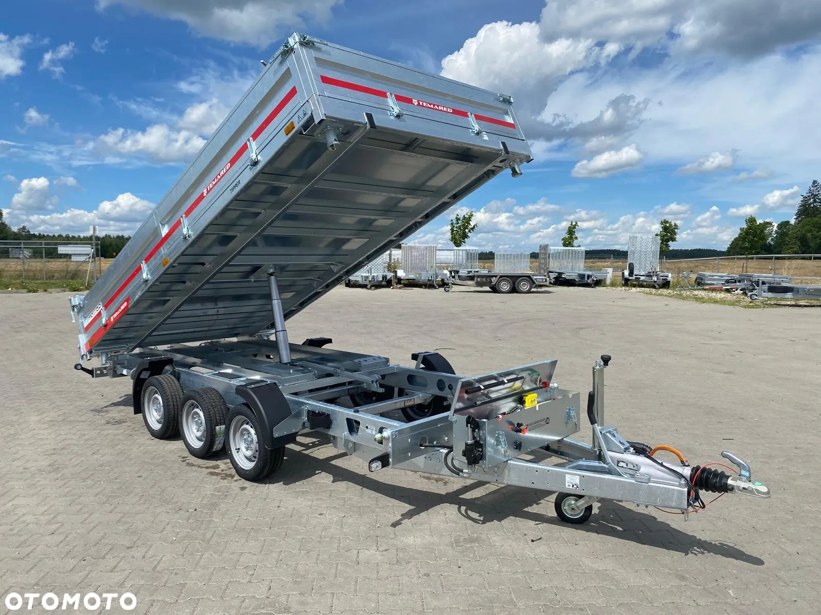 TEMARED Przyczepa wywrotka 405x199x30cm DMC3500kg pompa ręczna i elektryczna, 3-stronny wywrot hydrauliczny! - 11