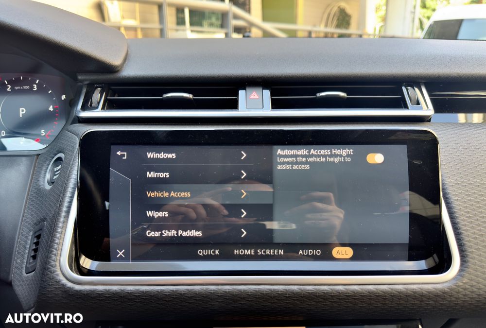 Land Rover Range Rover Velar 2.0 D200 MHEV Dynamic SE - 27