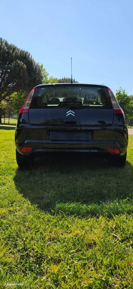 Citroën C4 1.6 HDi 110 VTR Pack - 3