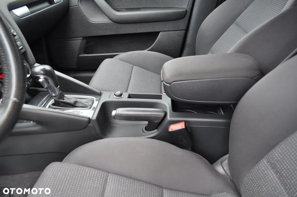 Audi A3 Sportback 2.0 TFSI (DSG) S tronic Ambition - 20
