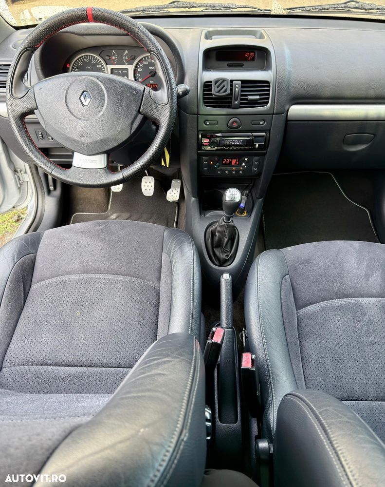 Renault Clio 2.0 Sport - 2