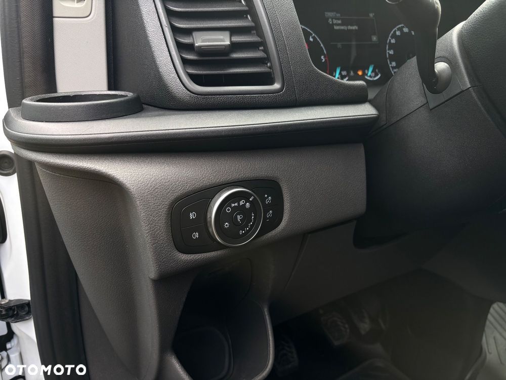 Ford Transit Custom L1H1 Led Kamera Hak Toru Jazdy Webasto G.Fotele,Szyba Serwis - 13