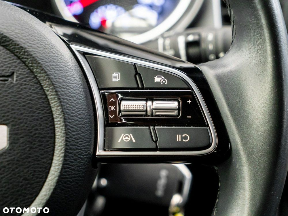Kia XCeed 1.5 T-GDI M - 25