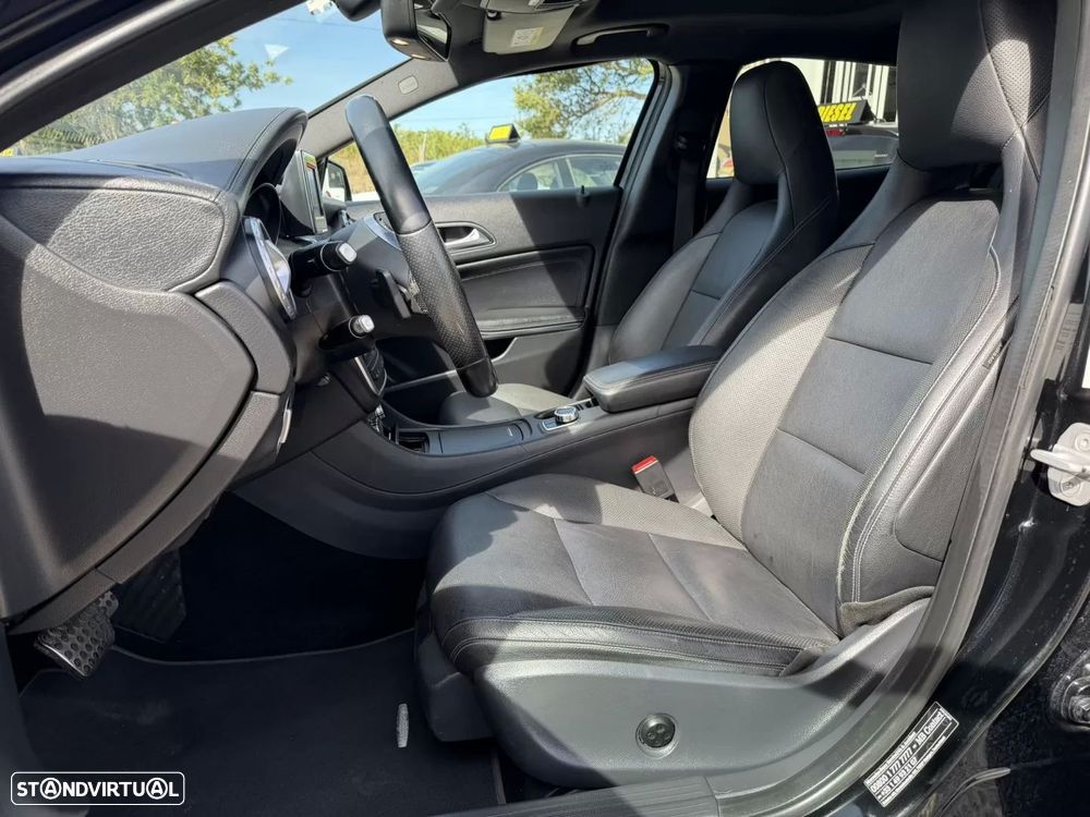Mercedes-Benz GLA 220 d 4Matic 7G-DCT AMG Line - 9