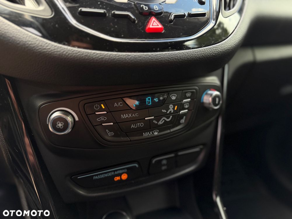 Ford B-MAX 1.0 EcoBoost Titanium - 19