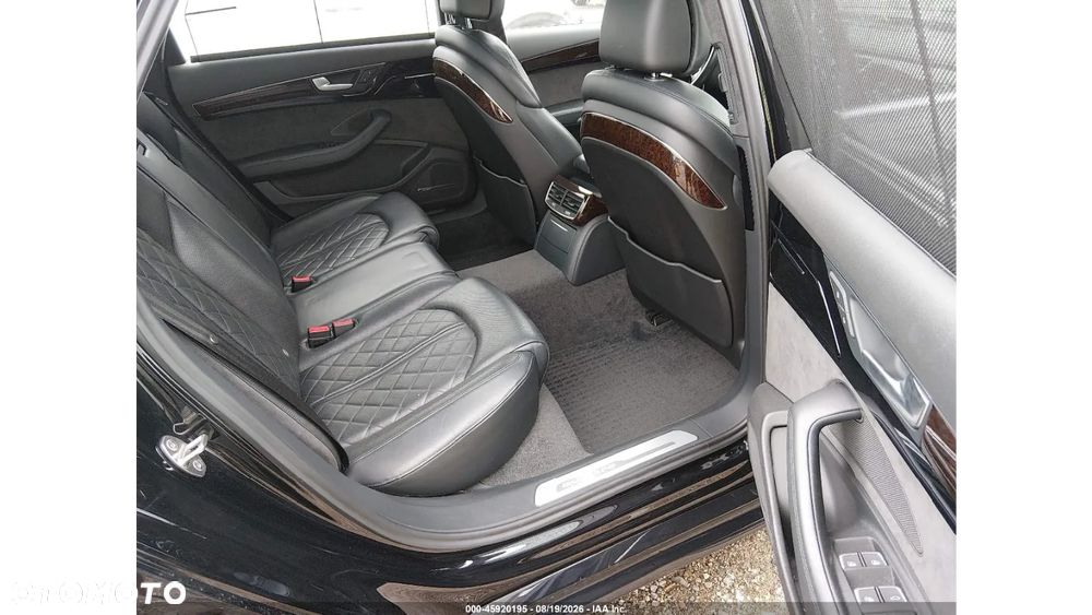 Audi A8 4.0 TFSI L Quattro - 10