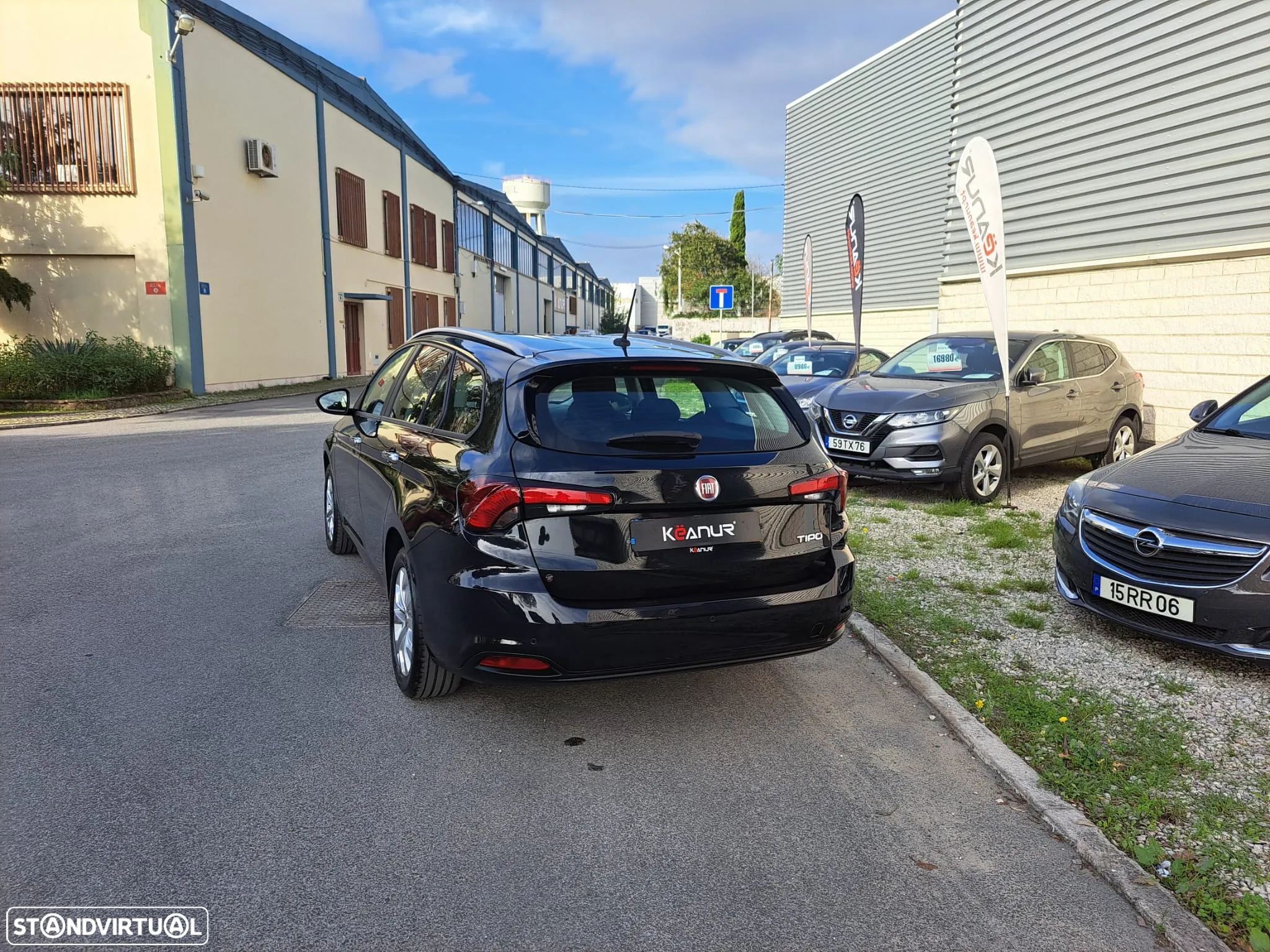 Fiat Tipo Station Wagon 1.3 M-Jet Lounge Tech - 23