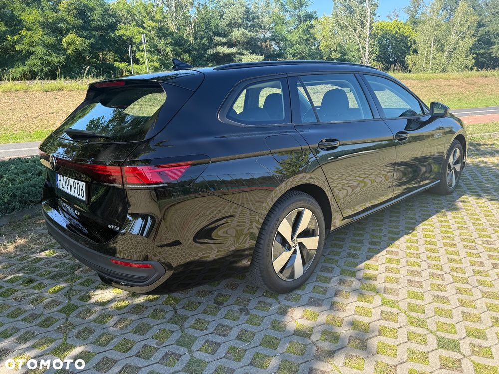 Volkswagen Passat 1.5 TSI OPF DSG - 5