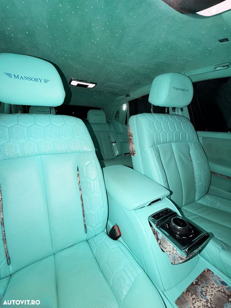 Rolls-Royce Phantom - 13