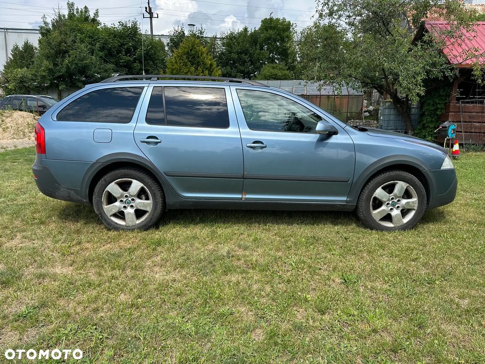 Skoda Octavia 2.0 TDI DPF 4x4 Scout - 5