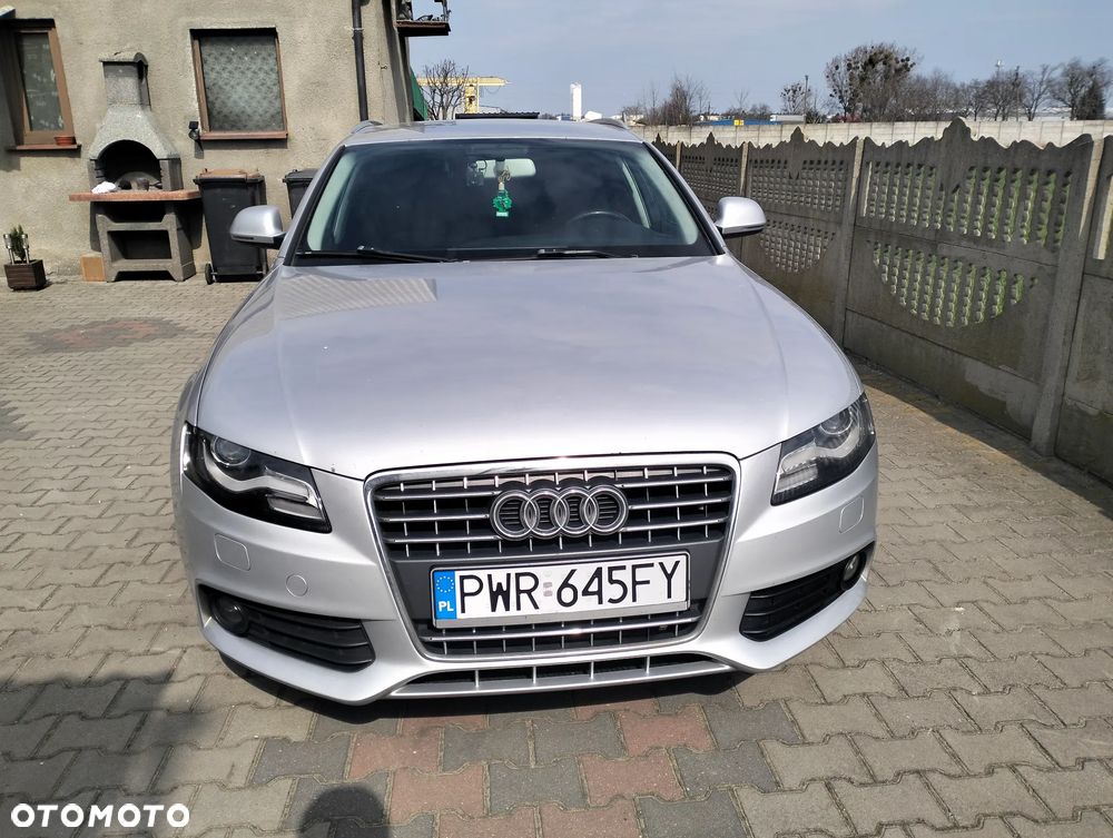 Audi A4 Avant 2.0 TDI DPF Ambition - 2