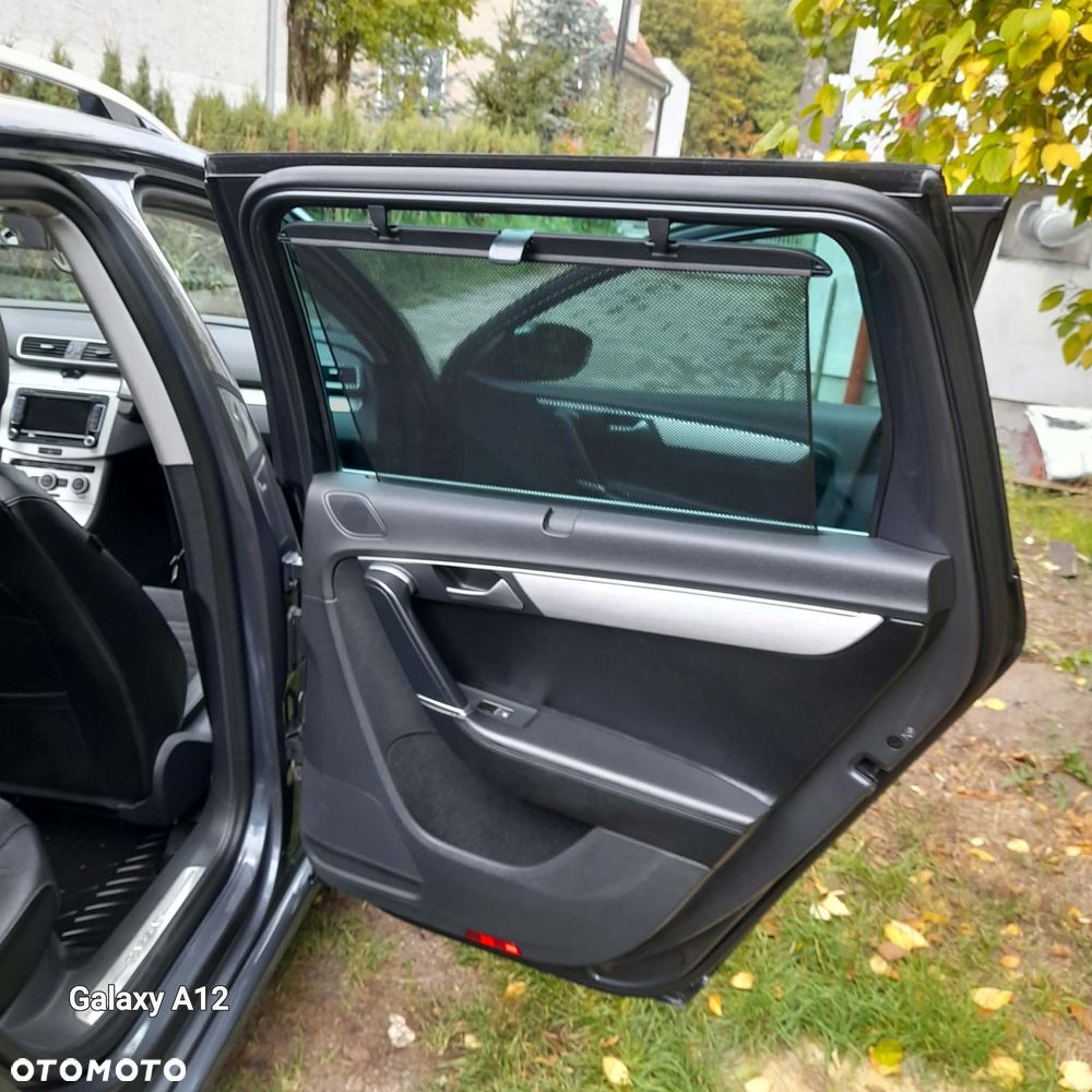 Volkswagen Passat - 16