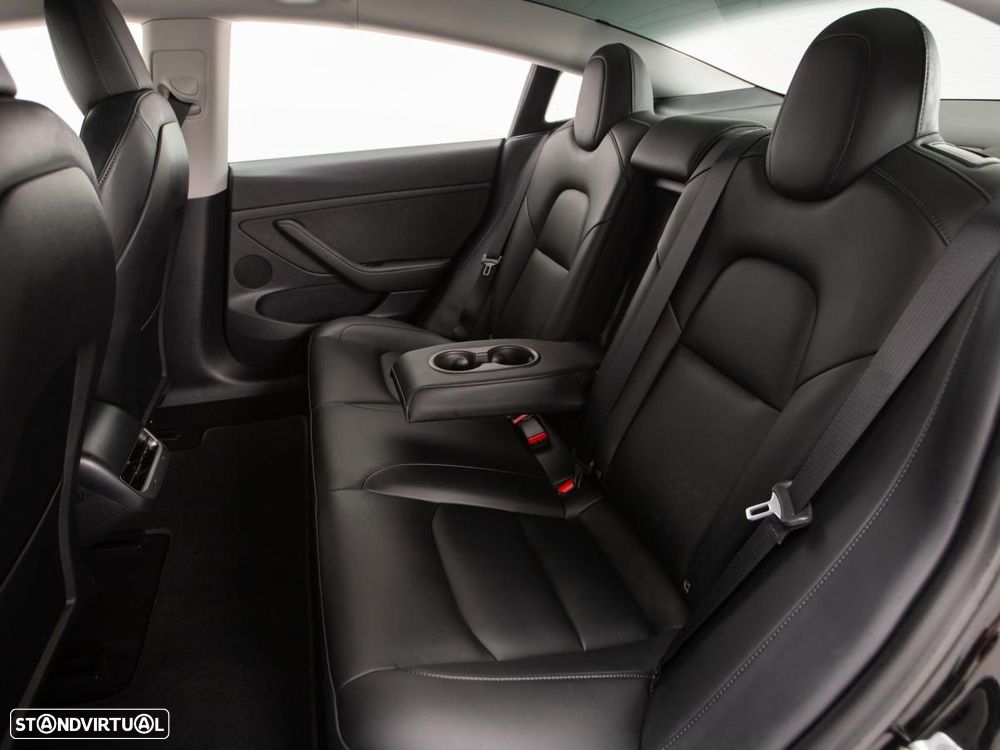 Tesla Model 3 Long Range Tração Traseira - 10