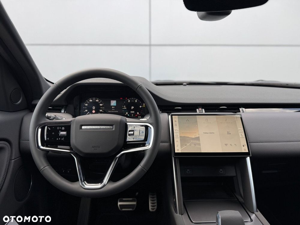 Land Rover Discovery Sport - 11
