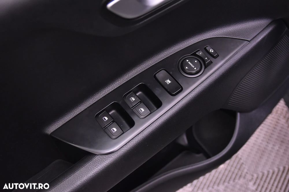 Kia Stonic - 16