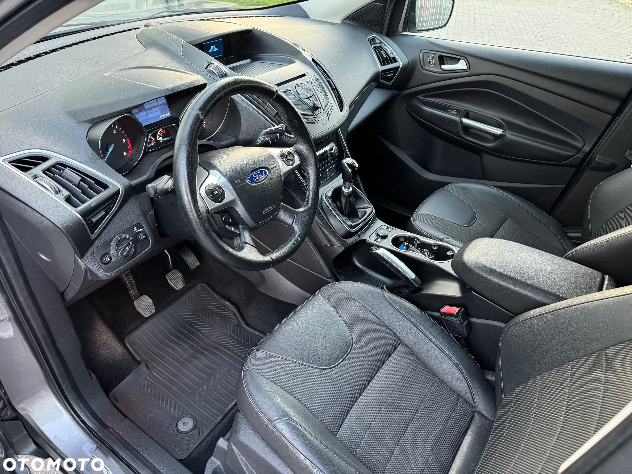 Ford Kuga 2.0 TDCi 4WD Titanium - 5
