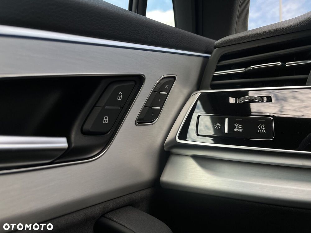 Audi SQ7 - 38