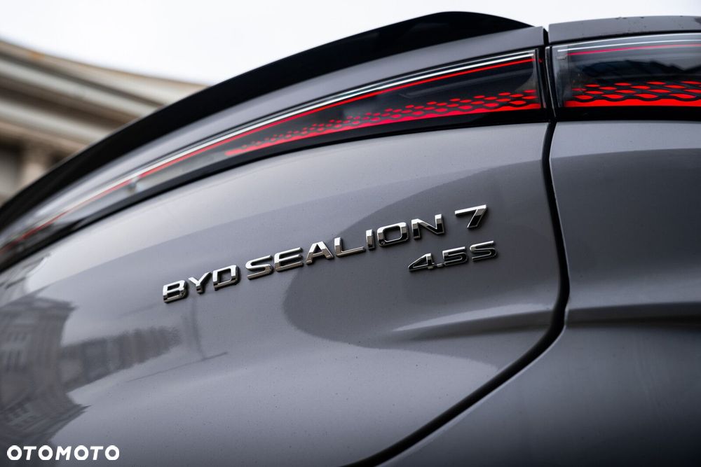 BYD Sealion 7 - 5