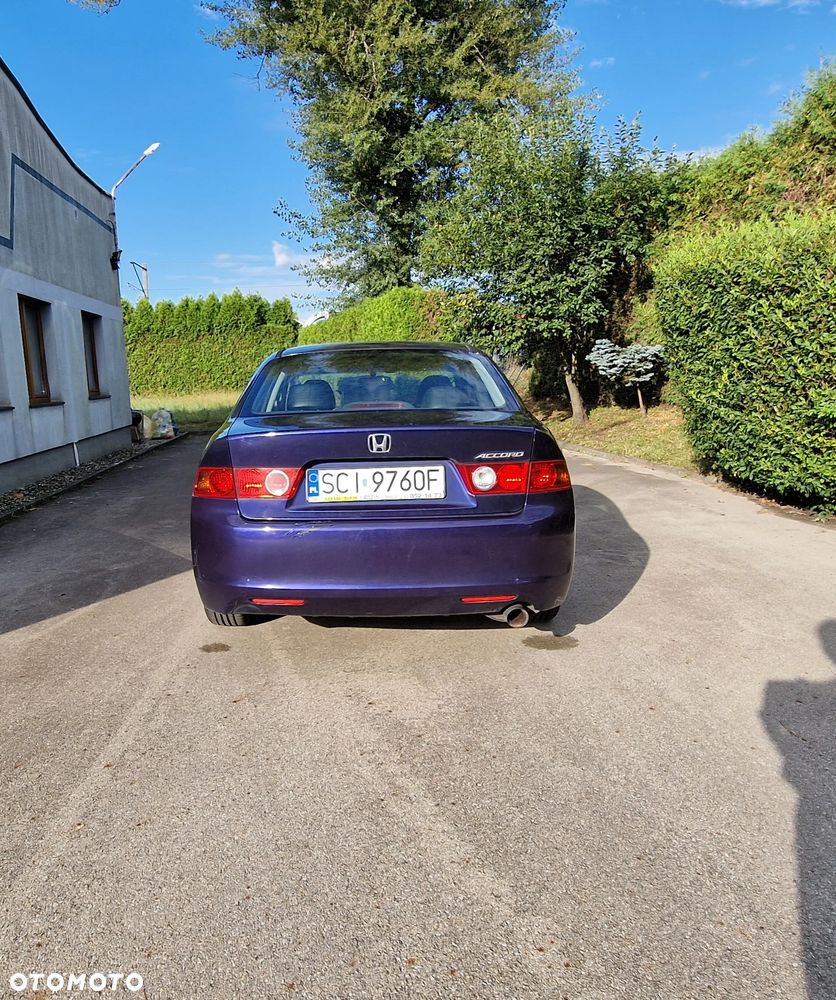 Honda Accord - 4