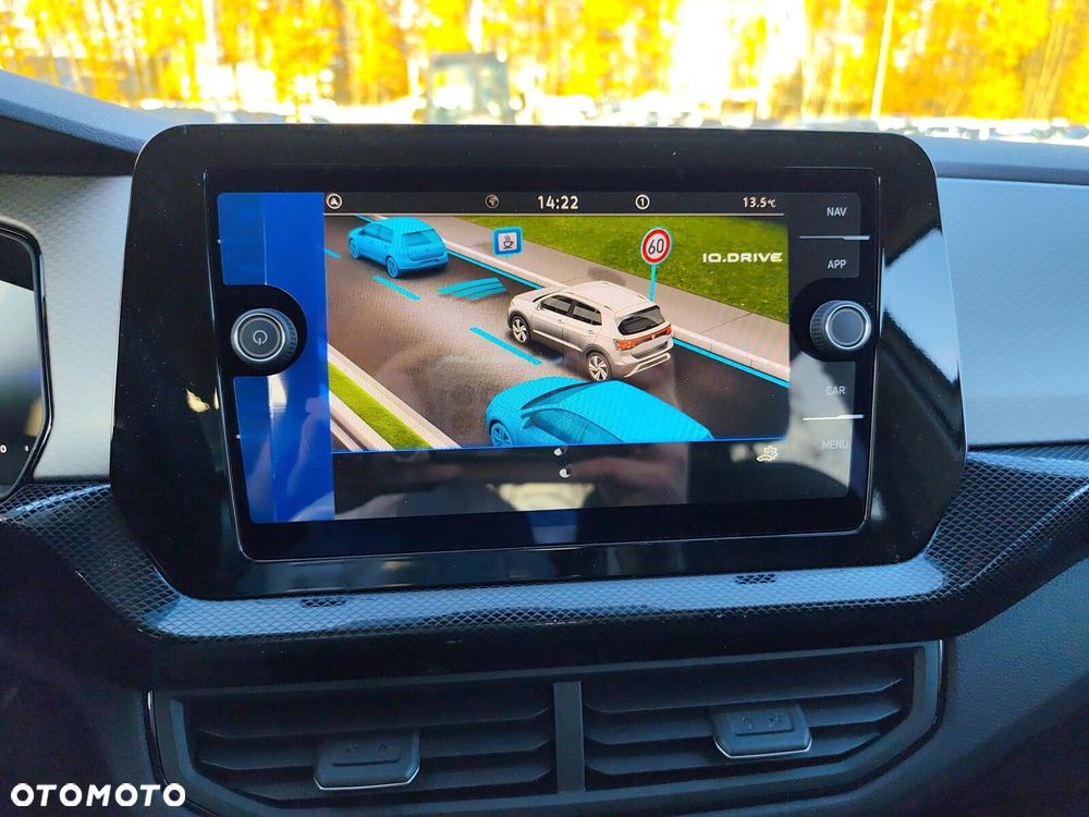 Volkswagen T-Cross 1.5 TSI ACT Life Plus DSG - 16