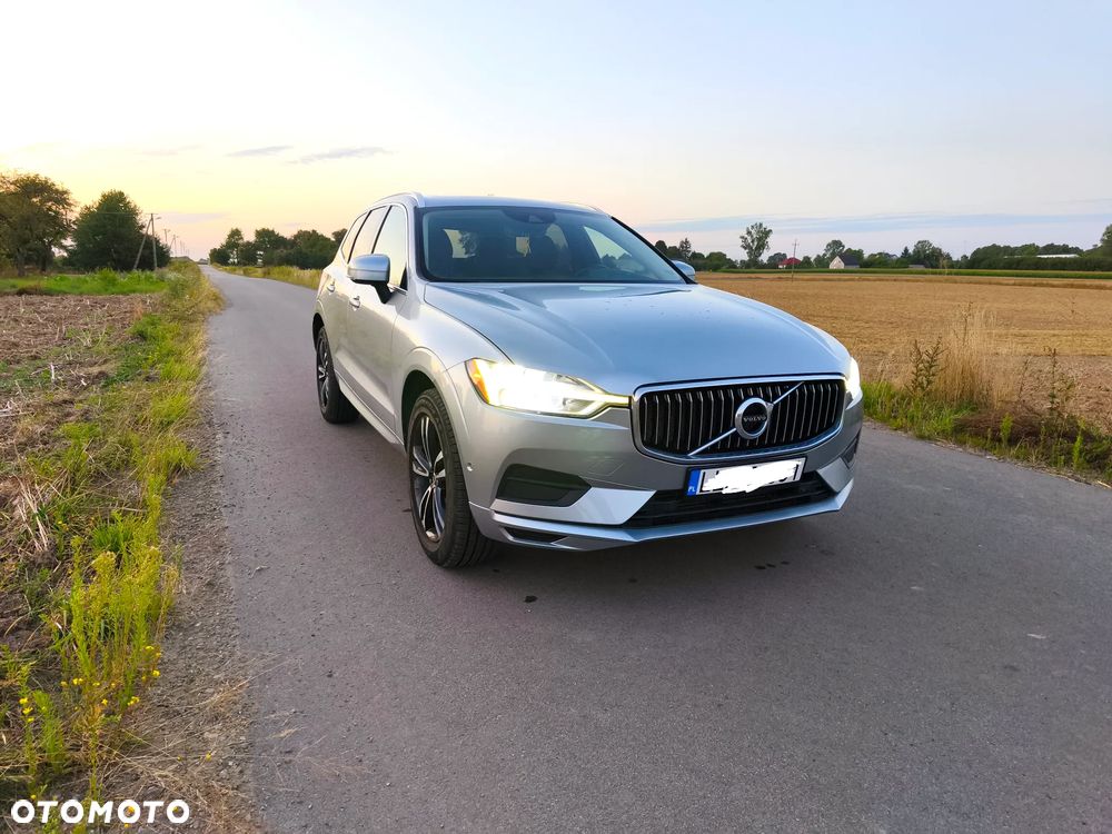 Volvo XC 60 T6 AWD Geartronic Momentum Pro - 1