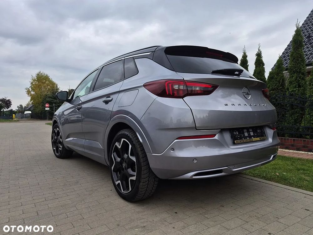 Opel Grandland Plug-in-Hybrid4 1.6 DI Automatik Ultimate - 4