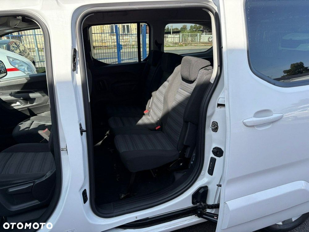 Opel Combo - 28