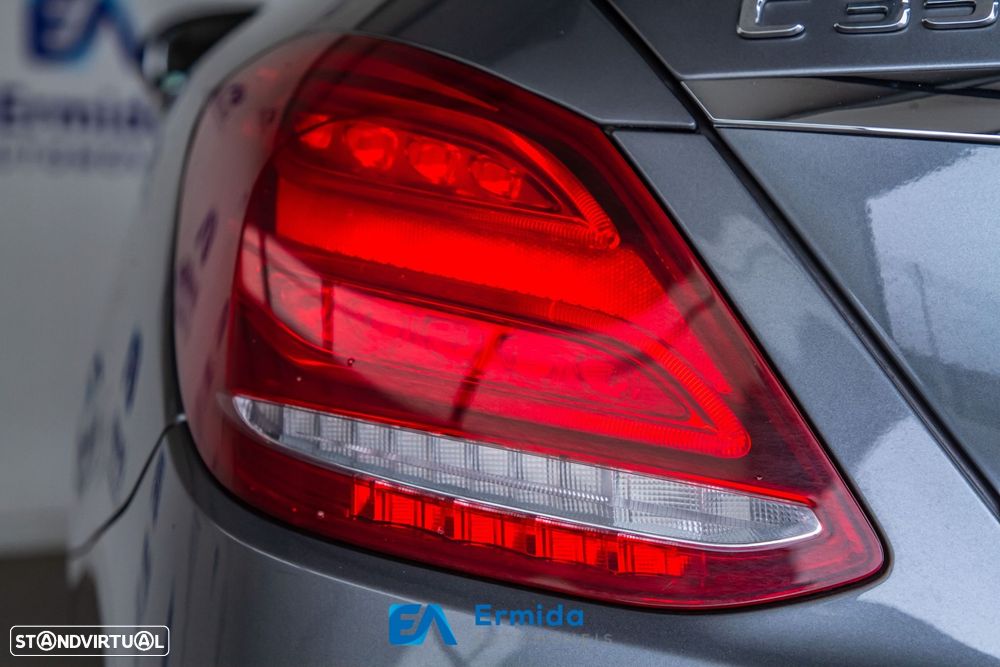 Mercedes-Benz C 350 - 11