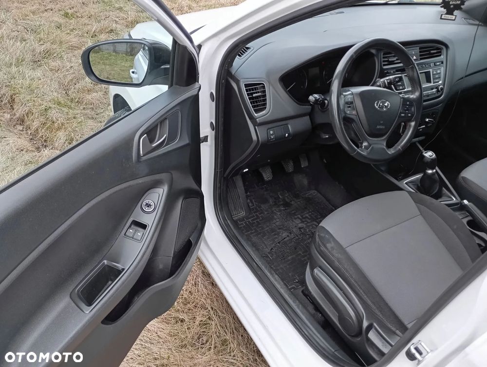 Hyundai i20 1.2 GO - 6