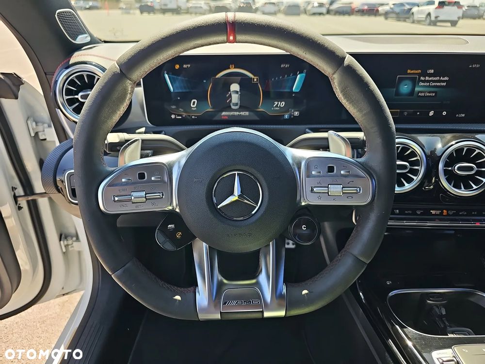 Mercedes-Benz CLA AMG 35 4-Matic 7G-DCT - 8