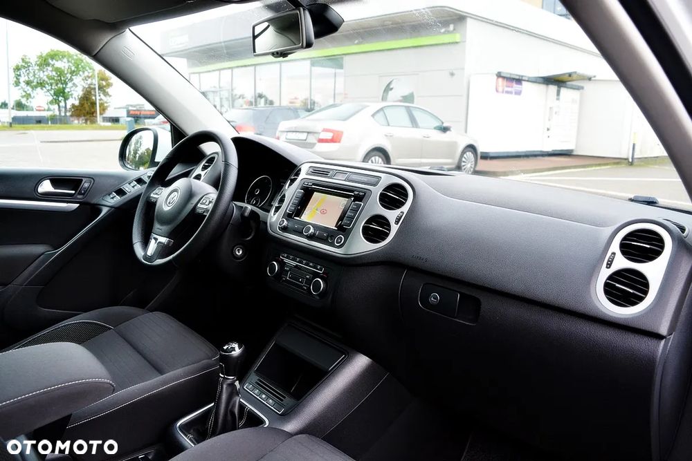 Volkswagen Tiguan 2.0 TDI DPF BlueMotion Technology Cup Sport & Style - 30