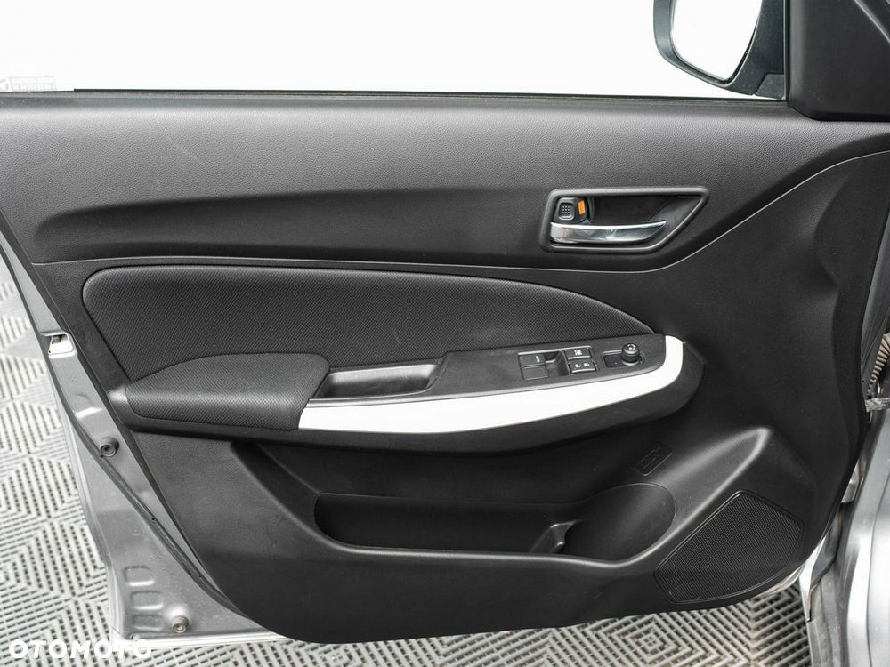 Suzuki Swift - 9