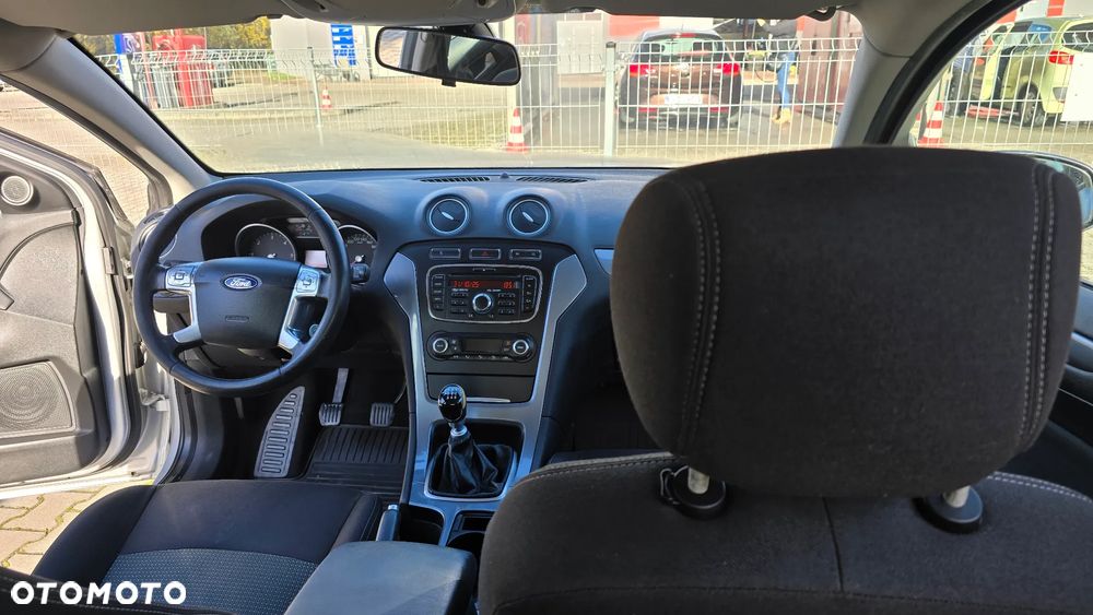 Ford Mondeo 2.0 TDCi Gold X - 11