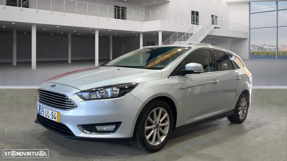 Ford Focus 1.0 EcoBoost Titanium - 1