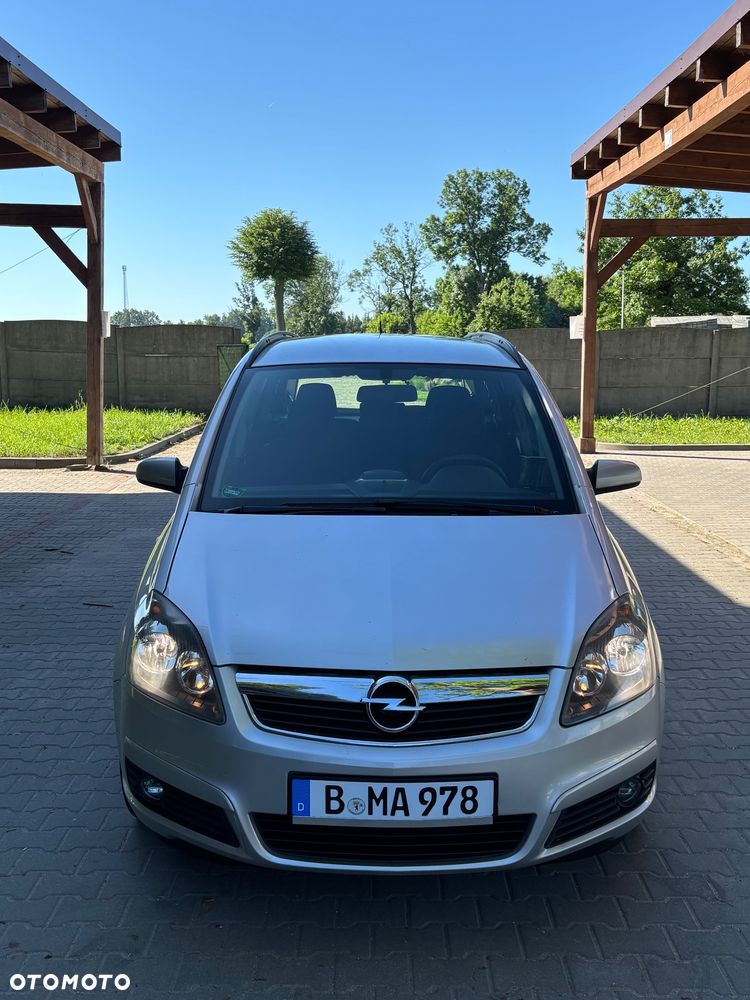 Opel Zafira 2.2 Selection - 15