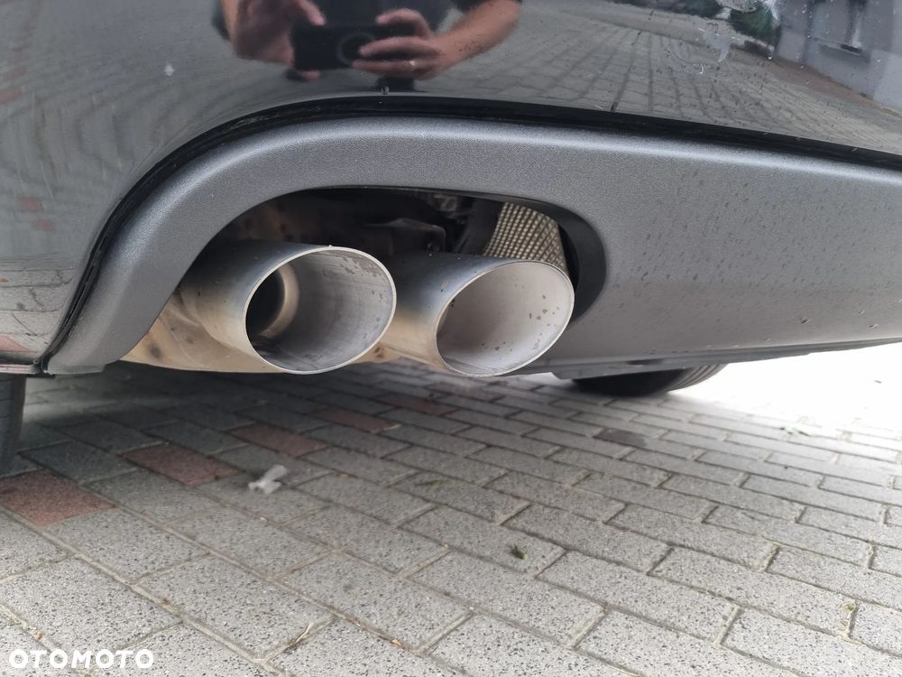 Audi A4 Avant 2.0 TDI - 15