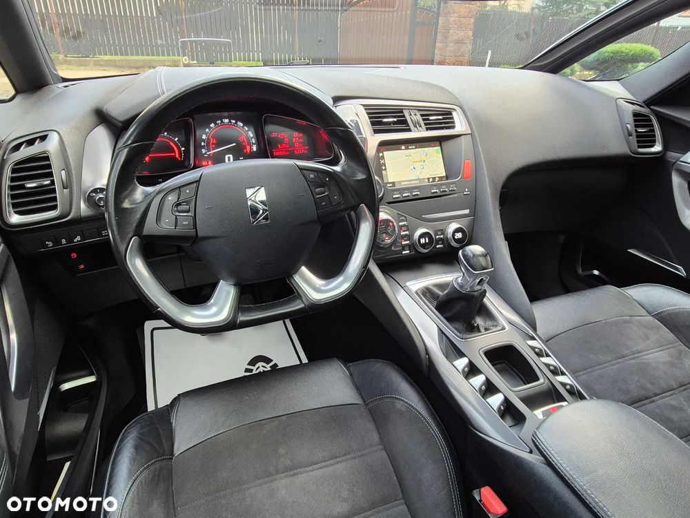 Citroën DS5 BlueHDi 150 Business Class - 26